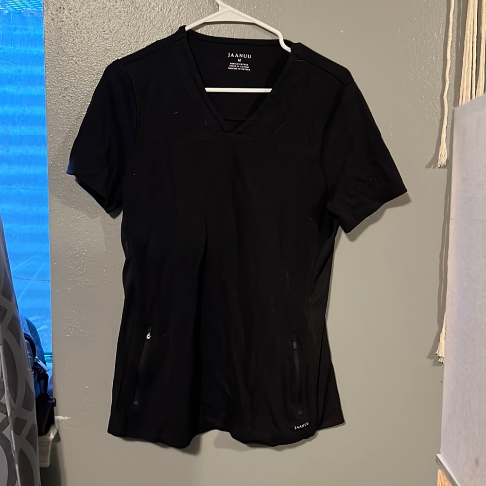 JAANUU fitted scrub top